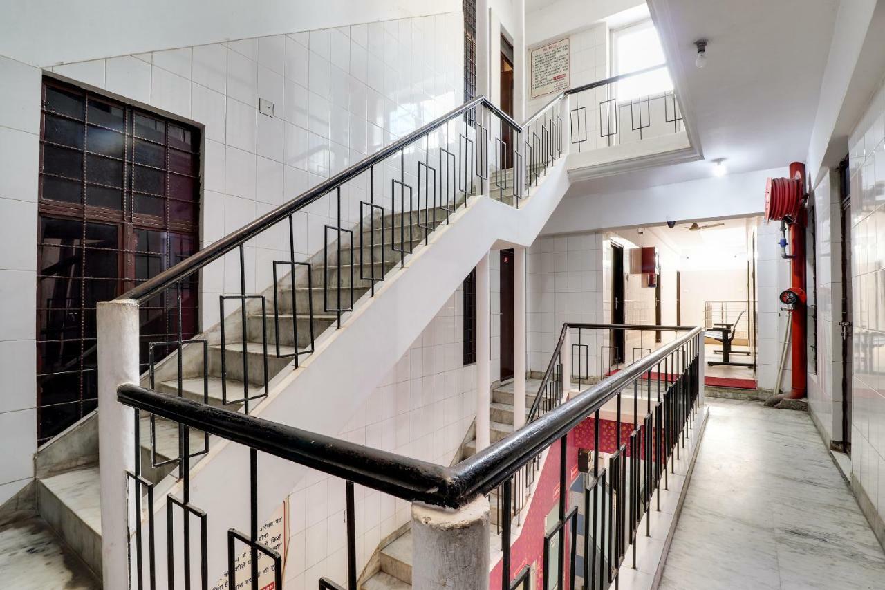 Spot On 38567 Hotel Aryan Lucknow Bagian luar foto