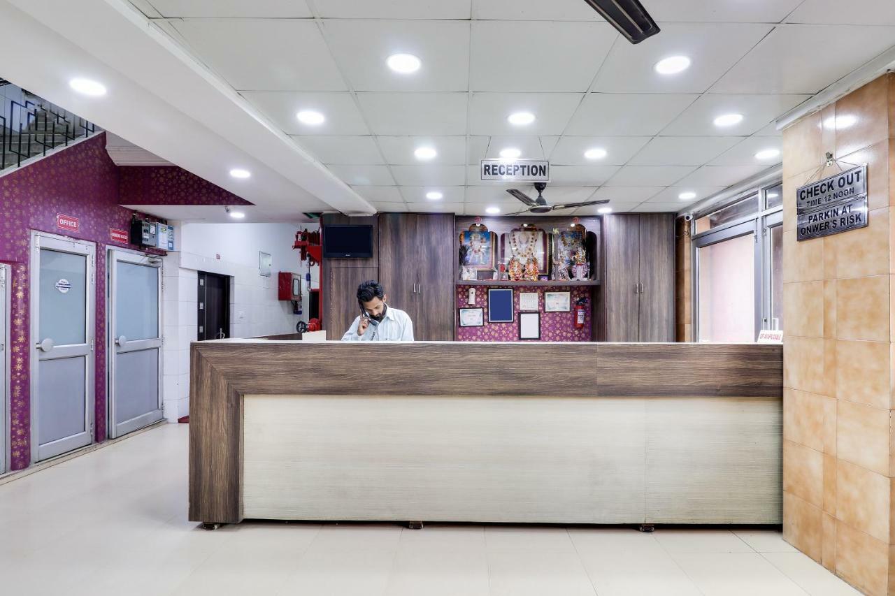 Spot On 38567 Hotel Aryan Lucknow Bagian luar foto